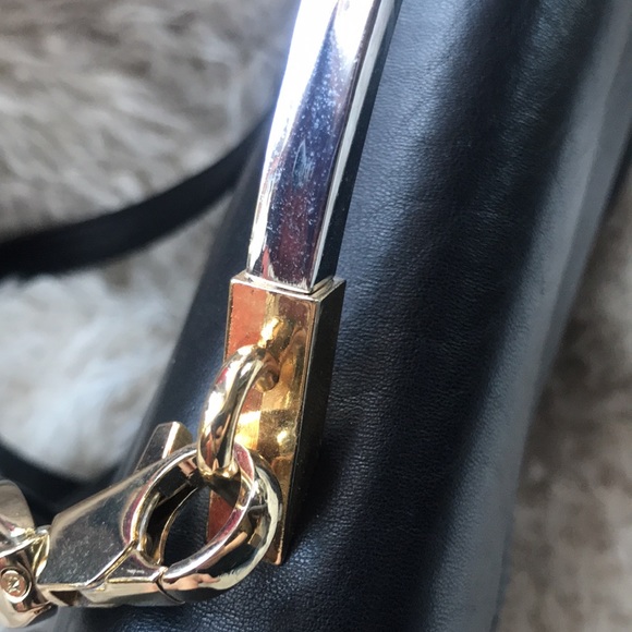 Cynthia Rowley Black Leather Bag - Picture 5 of 16